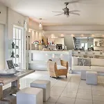 Captain's House Отель