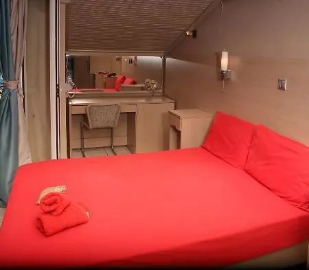 Captain's House Hotel 2*