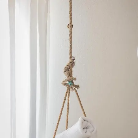 Отель Captain's House