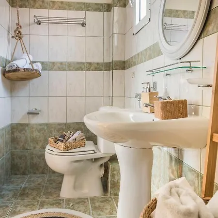 Отель Captain's House Skala (Kefalonia)